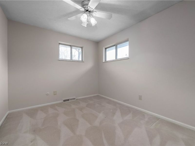 5610 Dorothy Drive, North Olmsted, OH 44070 Photo 29