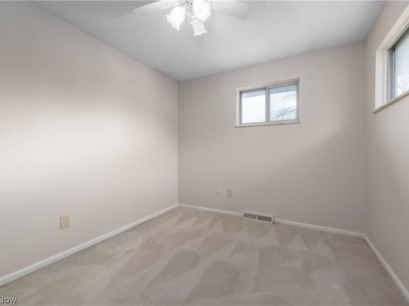 5610 Dorothy Drive, North Olmsted, OH 44070 Photo 30