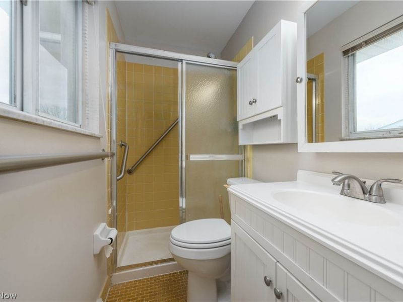 5610 Dorothy Drive, North Olmsted, OH 44070 Photo 43