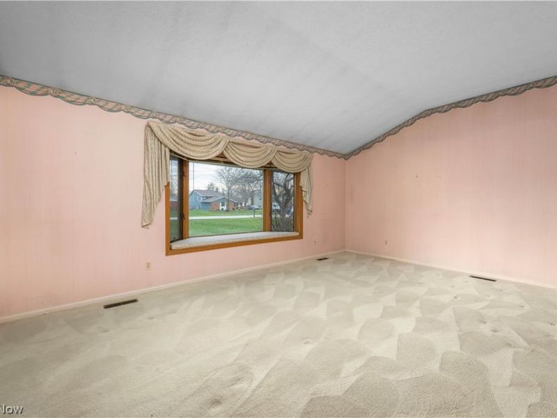 5610 Dorothy Drive, North Olmsted, OH 44070 Photo 7