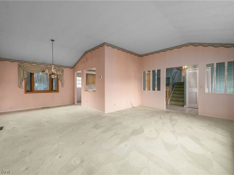 5610 Dorothy Drive, North Olmsted, OH 44070 Photo 9