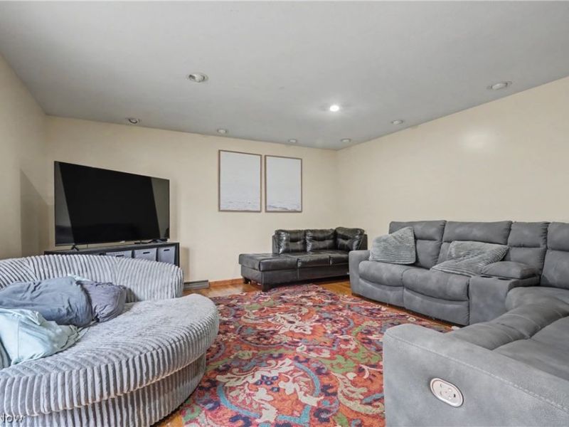 1138 Lower Drive, Kent, OH 44240 Photo 10