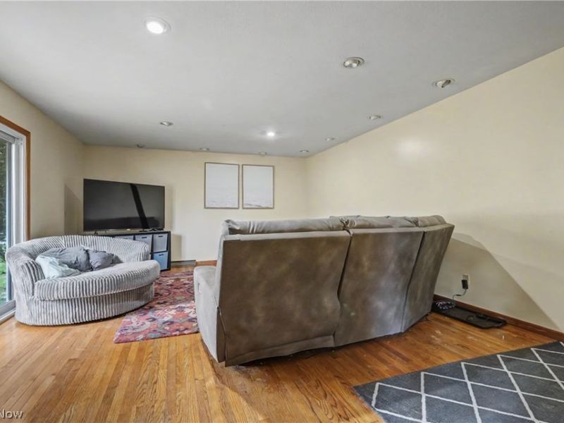 1138 Lower Drive, Kent, OH 44240 Photo 12