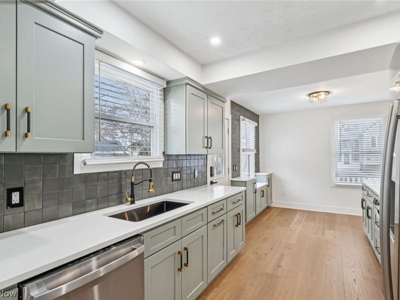 26620 Midland Road, Bay Village, OH 44140 Photo 4