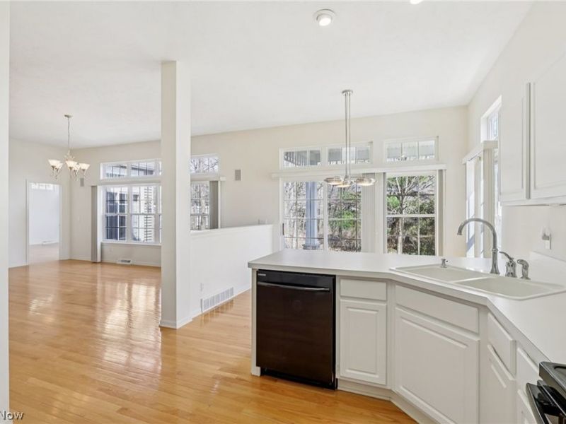 11320 S Forest Drive, Concord, OH 44077 Photo 19