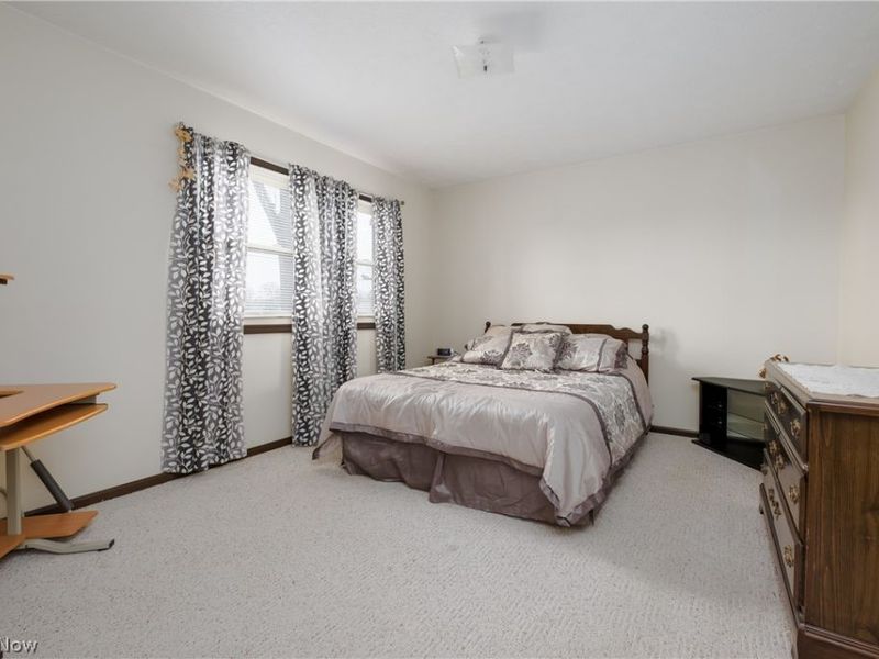 7951 Lake O Springs Avenue NW, North Canton, OH 44720 Photo 16