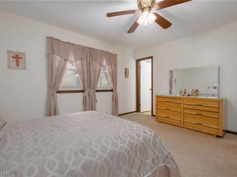 7951 Lake O Springs Avenue NW, North Canton, OH 44720 Photo 19