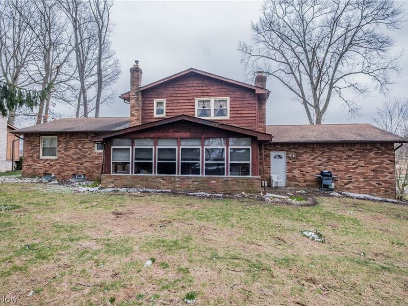 7951 Lake O Springs Avenue NW, North Canton, OH 44720 Photo 28