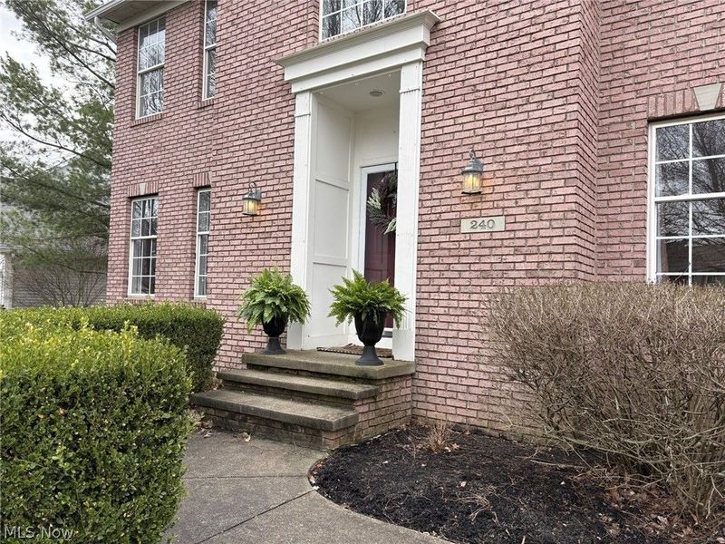 240 Gloucester Drive, Medina, OH 44256 Photo 3