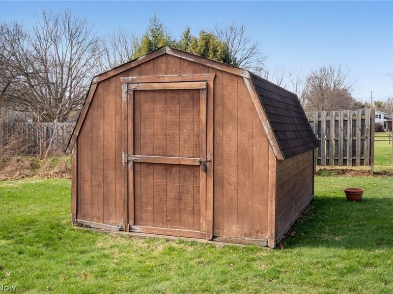 7412 Mudbrook Street NW, Massillon, OH 44646 Photo 26