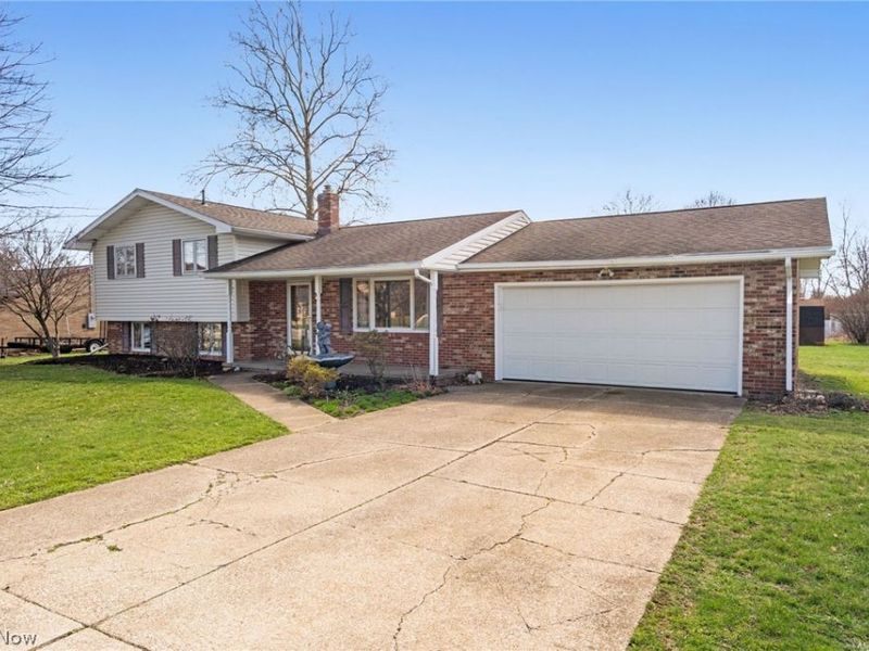 7412 Mudbrook Street NW, Massillon, OH 44646 Photo 4