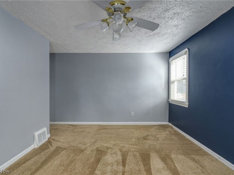 20798 Eastwood Avenue, Fairview Park, OH 44126 Photo 19