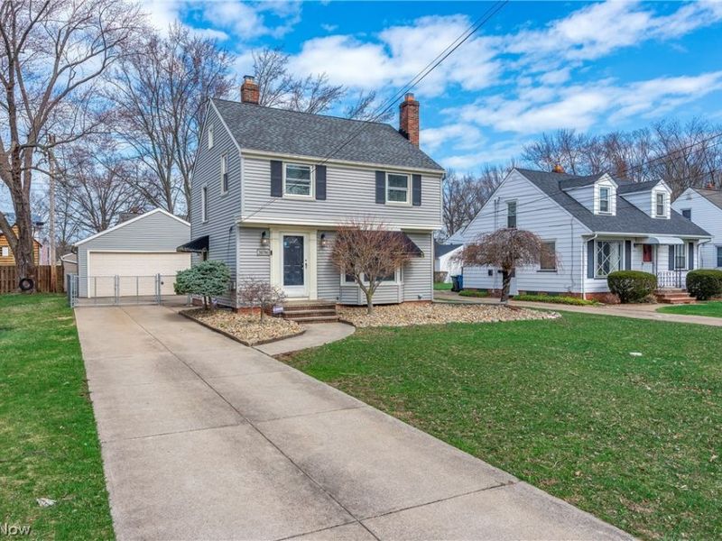 20798 Eastwood Avenue, Fairview Park, OH 44126 Photo 2