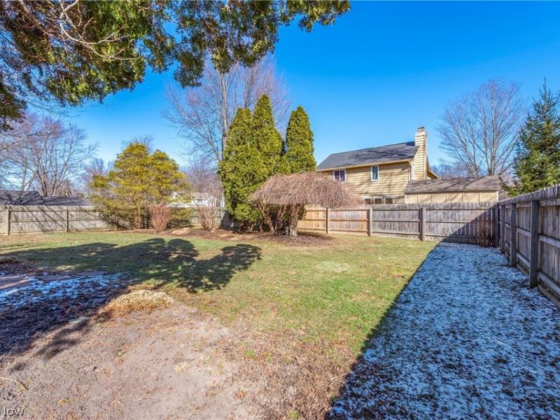 287 Greenbriar Drive, Avon Lake, OH 44012 Photo 9