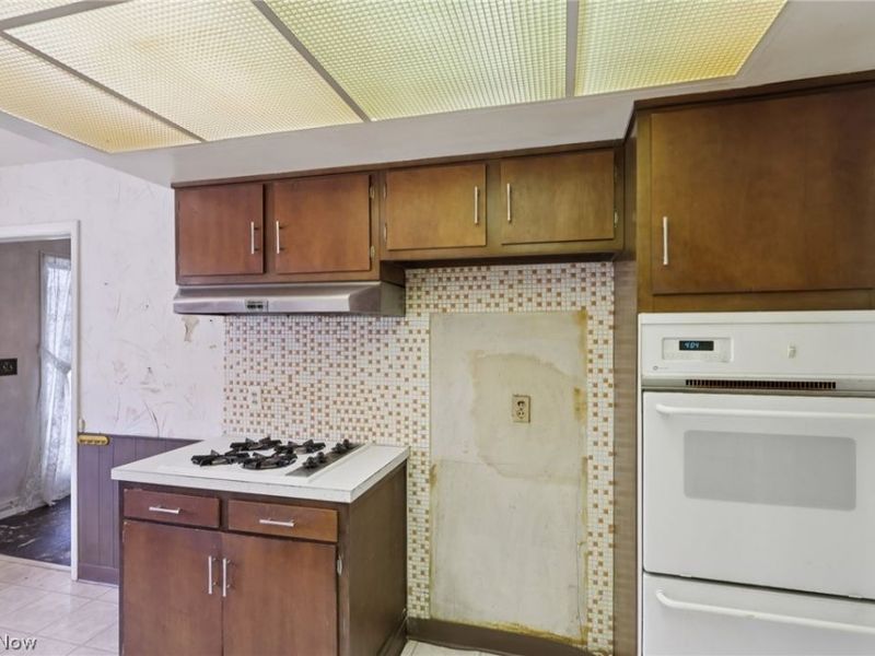 7448 Amber Lane, Brecksville, OH 44141 Photo 13