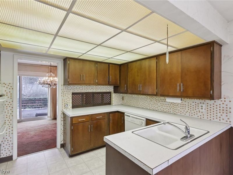 7448 Amber Lane, Brecksville, OH 44141 Photo 14