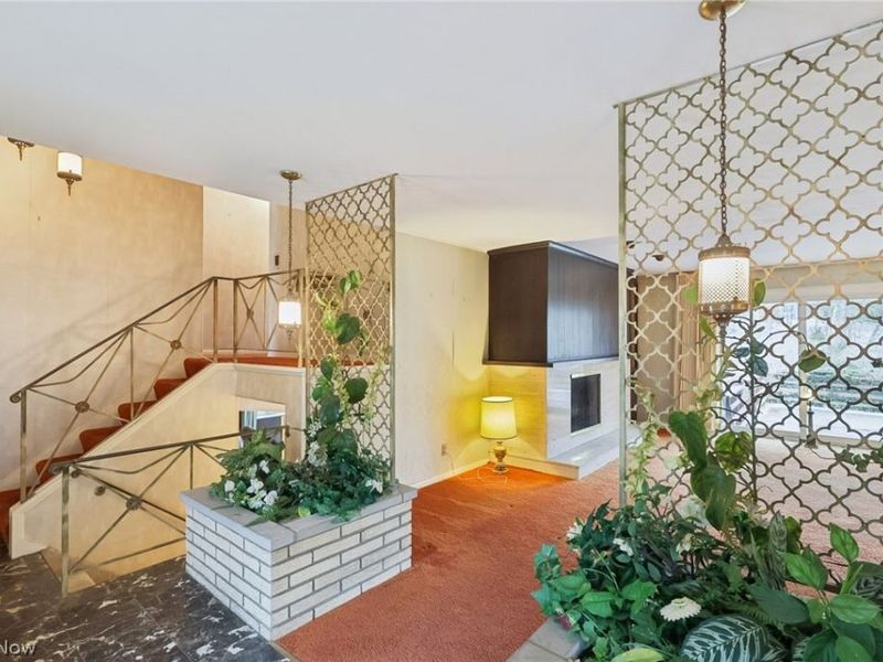 7448 Amber Lane, Brecksville, OH 44141 Photo 6