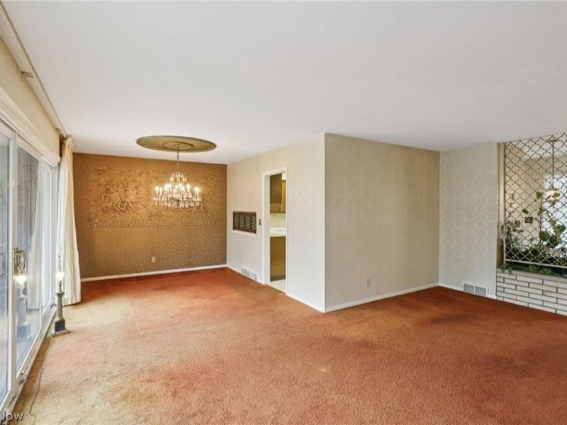 7448 Amber Lane, Brecksville, OH 44141 Photo 8