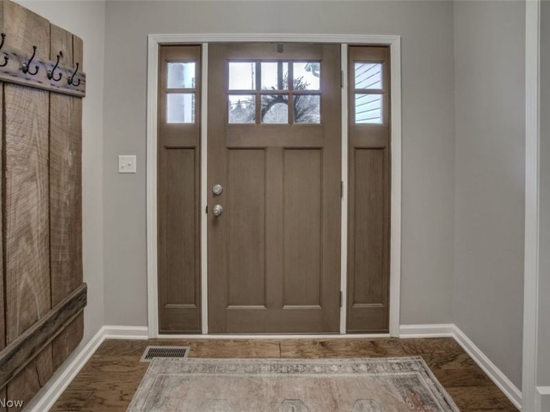 5091 Chillicothe Road, Chagrin Falls, OH 44022 Photo 3