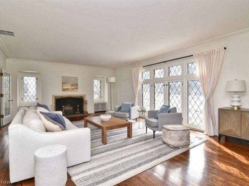 20849 Shaker Boulevard, Shaker Heights, OH 44122 Photo 3