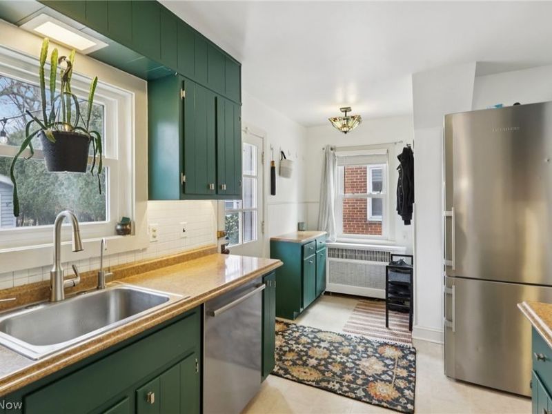 1979 Idlehurst Drive, Euclid, OH 44117 Photo 13