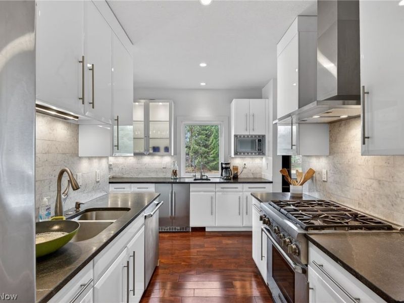 513 Ravine Drive, Aurora, OH 44202 Photo 14