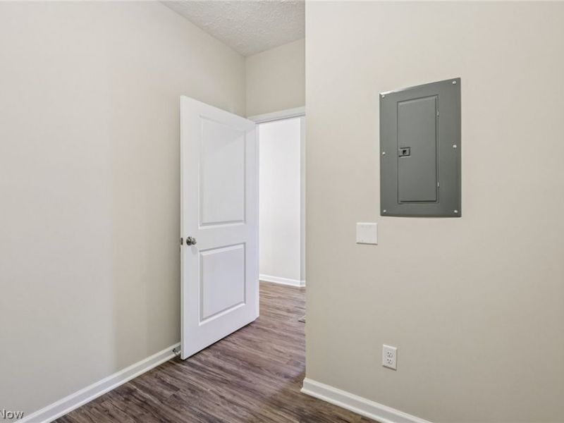 271 Silver Spring Circle, Elyria, OH 44035 Photo 30