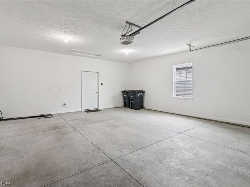 271 Silver Spring Circle, Elyria, OH 44035 Photo 32