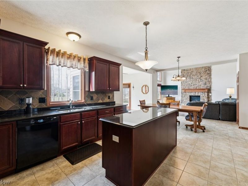 1800 Bur Oak Drive, Westlake, OH 44145 Photo 13