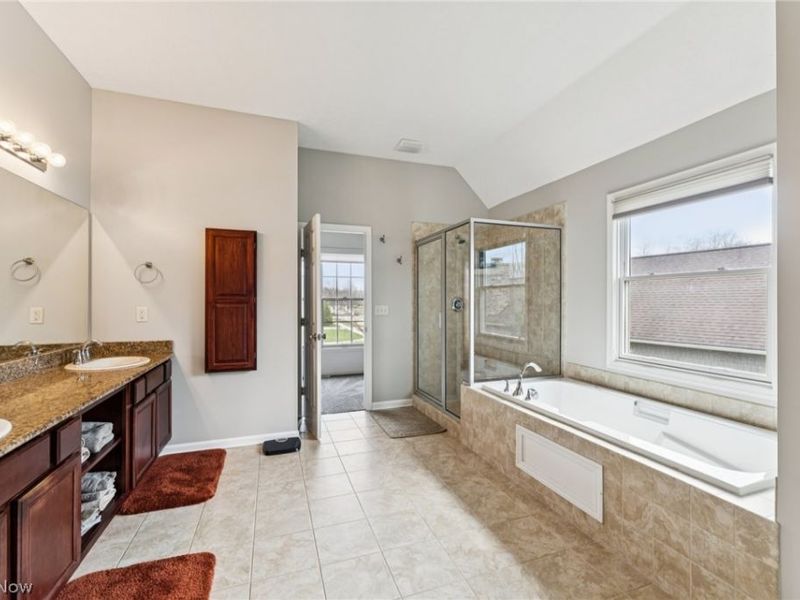 1800 Bur Oak Drive, Westlake, OH 44145 Photo 33