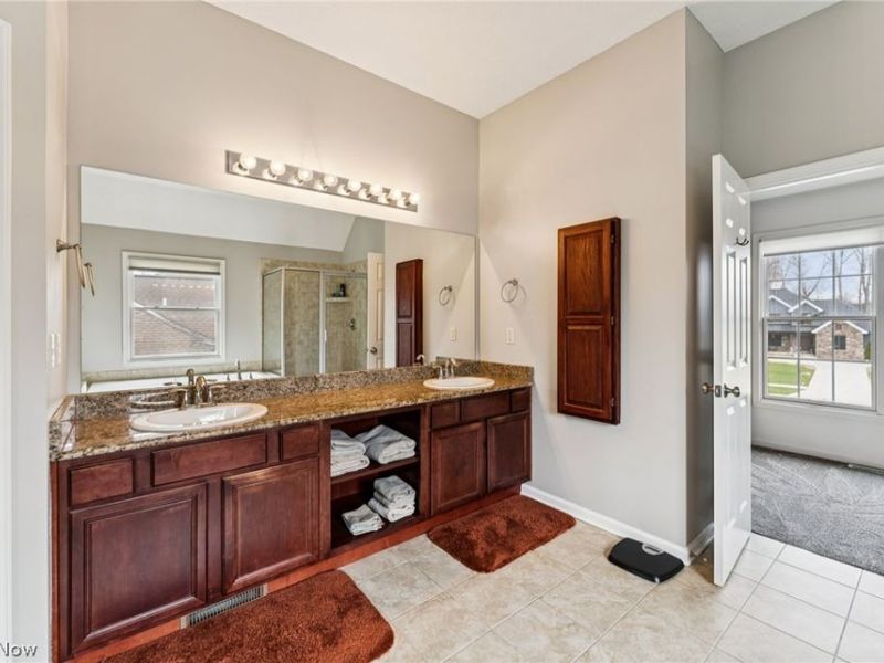 1800 Bur Oak Drive, Westlake, OH 44145 Photo 40