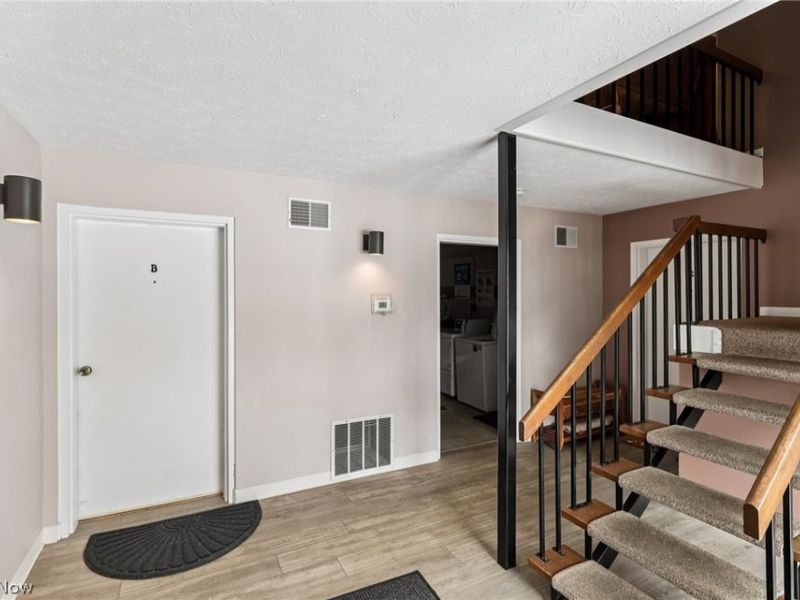 479 W Streetsboro Street, Unit B, Hudson, OH 44236 Photo 2