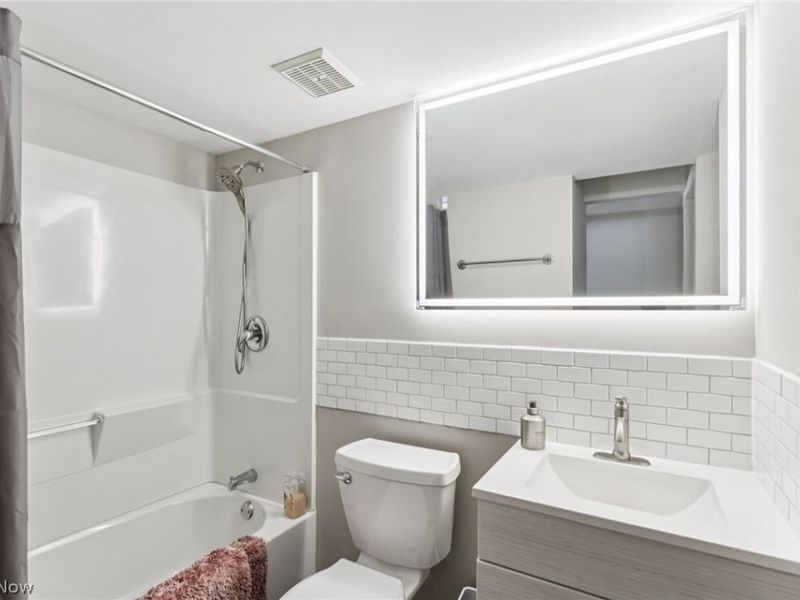 479 W Streetsboro Street, Unit B, Hudson, OH 44236 Photo 25