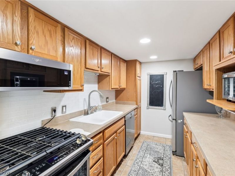 479 W Streetsboro Street, Unit B, Hudson, OH 44236 Photo 9