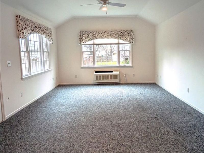 2316 Glendon Road, University Heights, OH 44118 Photo 11