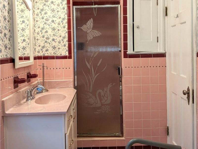 2316 Glendon Road, University Heights, OH 44118 Photo 16