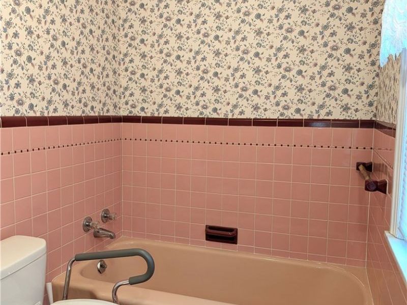 2316 Glendon Road, University Heights, OH 44118 Photo 17