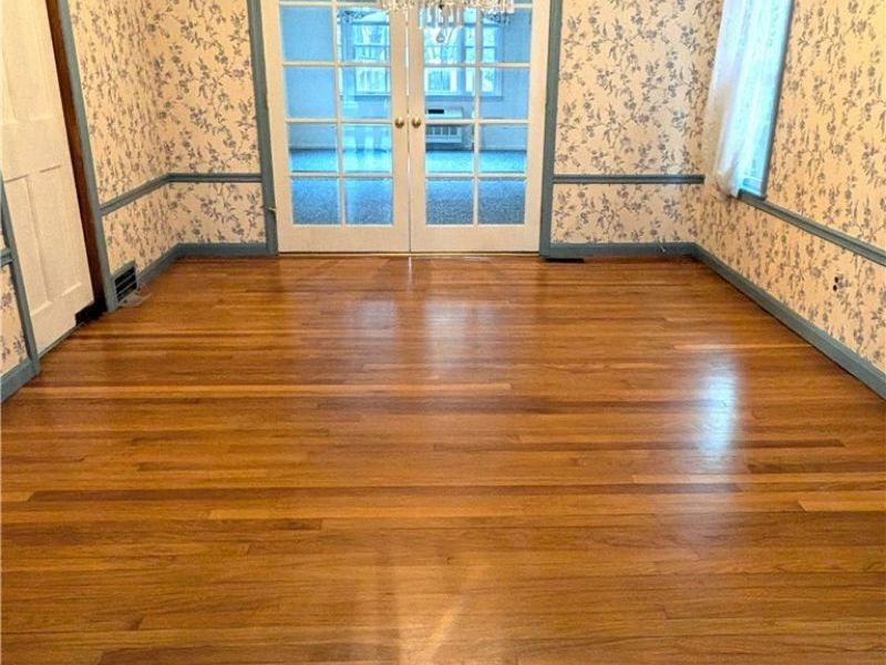 2316 Glendon Road, University Heights, OH 44118 Photo 6