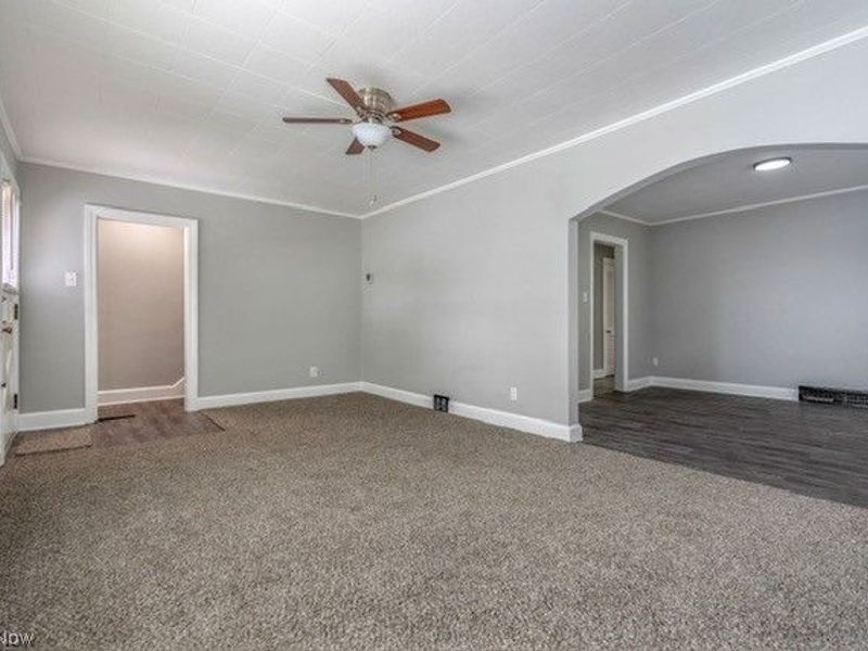 2003 37th Street NW, Canton, OH 44709 Photo 5