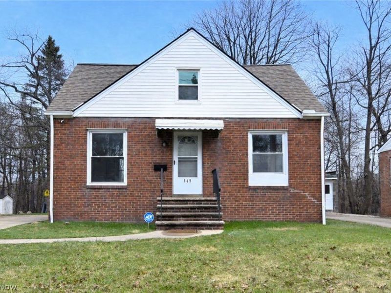 849 S Green Road, South Euclid, OH 44121 Photo 1