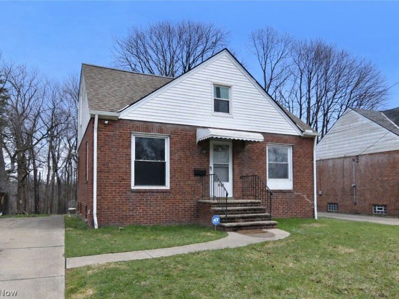 849 S Green Road, South Euclid, OH 44121 Photo 2