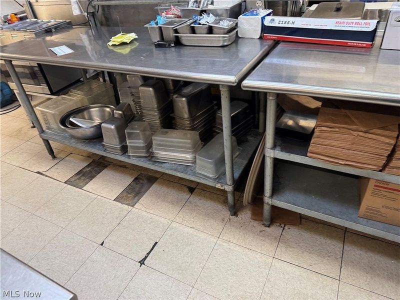 41573 N Ridge Road, Elyria, OH 44035 Photo 18