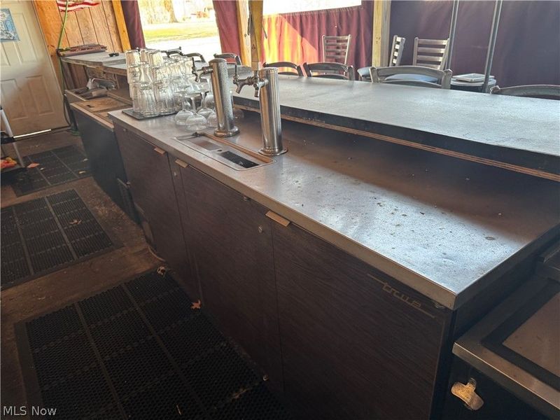 41573 N Ridge Road, Elyria, OH 44035 Photo 19