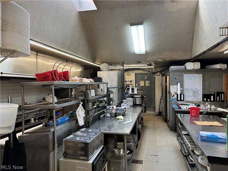 41573 N Ridge Road, Elyria, OH 44035 Photo 26