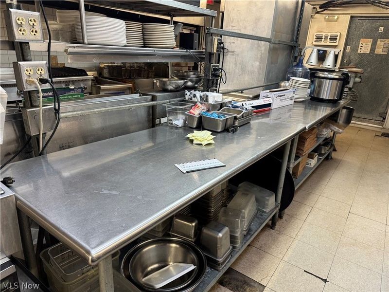 41573 N Ridge Road, Elyria, OH 44035 Photo 38