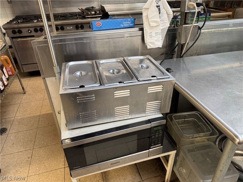 41573 N Ridge Road, Elyria, OH 44035 Photo 41