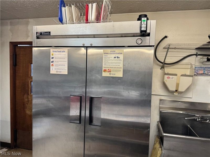 41573 N Ridge Road, Elyria, OH 44035 Photo 43