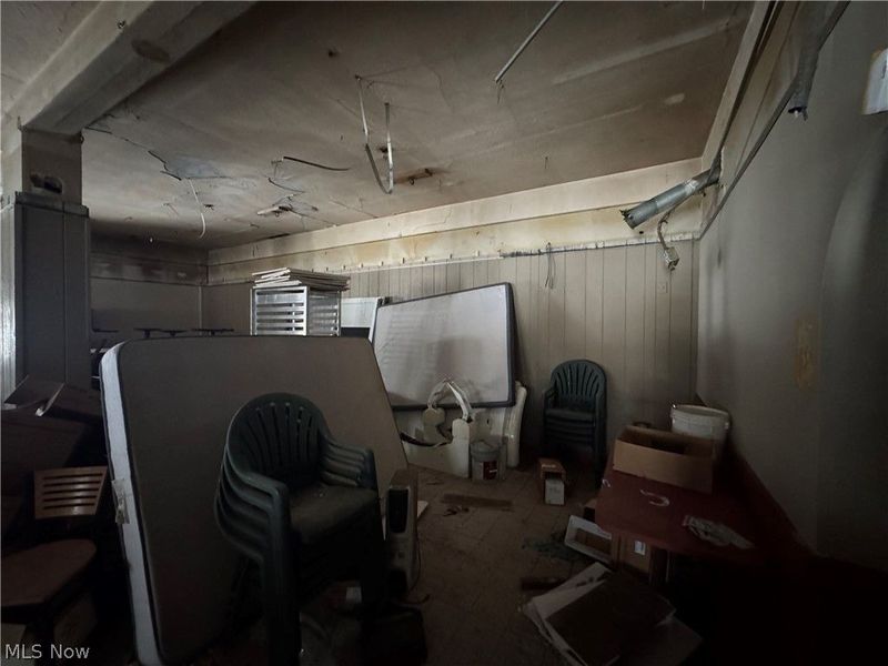 9047 Mentor Avenue, Mentor, OH 44060 Photo 18