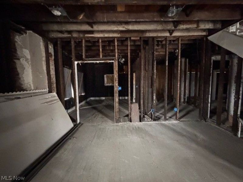 3619 E 76th Street, Cleveland, OH 44105 Photo 18