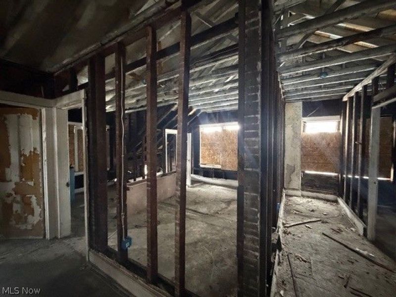 3619 E 76th Street, Cleveland, OH 44105 Photo 21